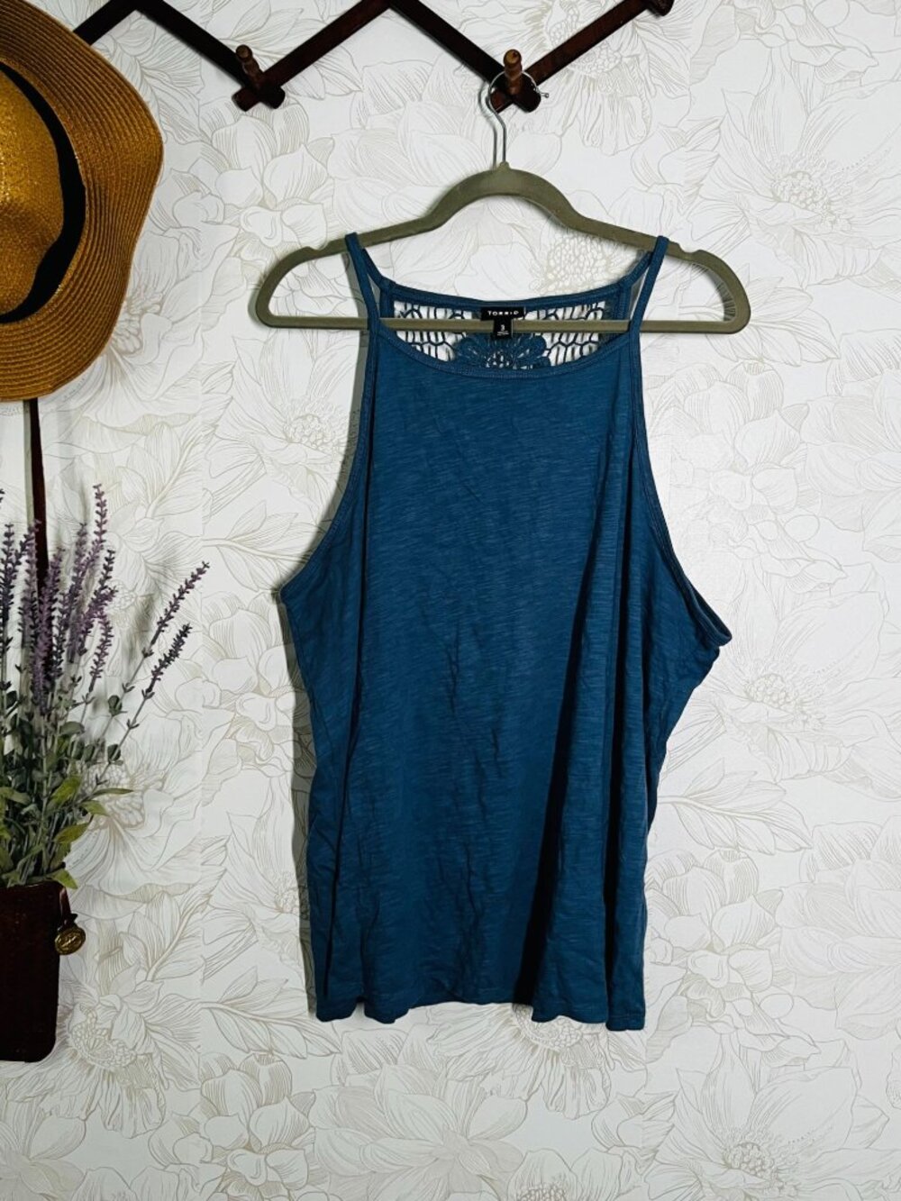 Torrid 3 Blue Sleeveless Crochet Back Tank Top Size 3x 55% Cotton 45% Modal